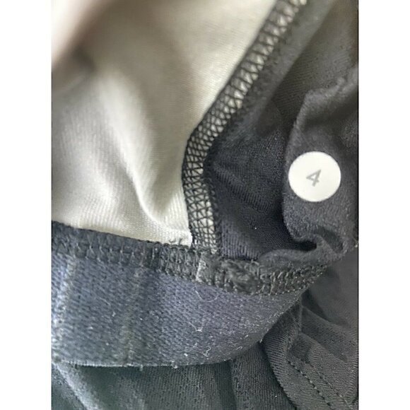 Lululemon Top Size 4 Stash It Tank Floral Multicolor Sleeveless Gym Athleisure - Picture 3 of 5